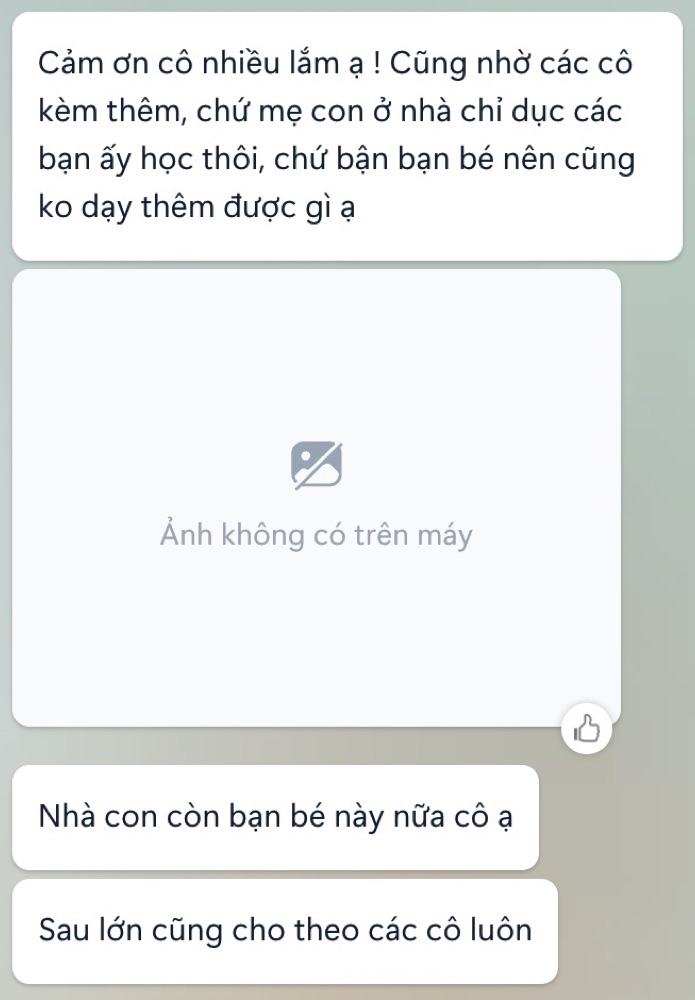 Phụ huynh cảm ơn các cô kèm thêm cho con